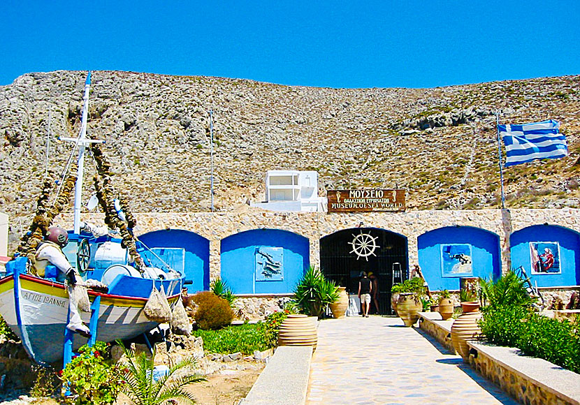 Missa inte Sea World of Valsamidis när du reser till Vlychadia på Kalymnos.