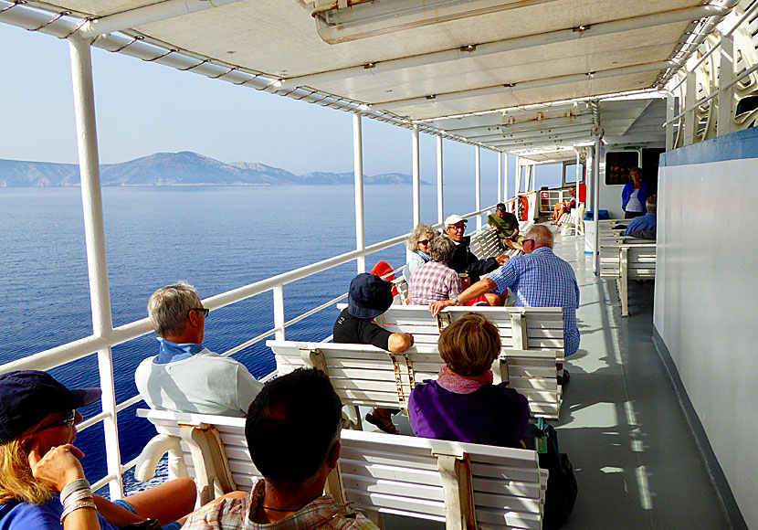 Express Skopelitis trafikerar sträckan Naxos, Donoussa, Iraklia, Schinoussa, Koufonissi och Amorgos året om.
