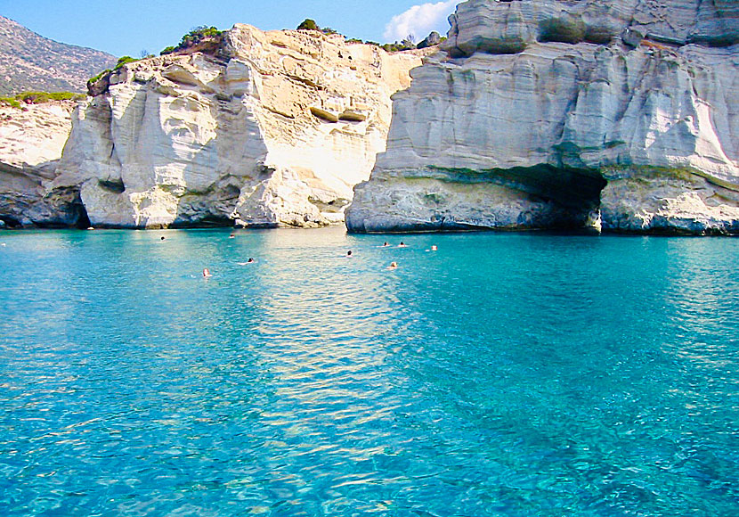 Bad- och snorkelparadiset Kleftiko på Milos i Kykladerna.