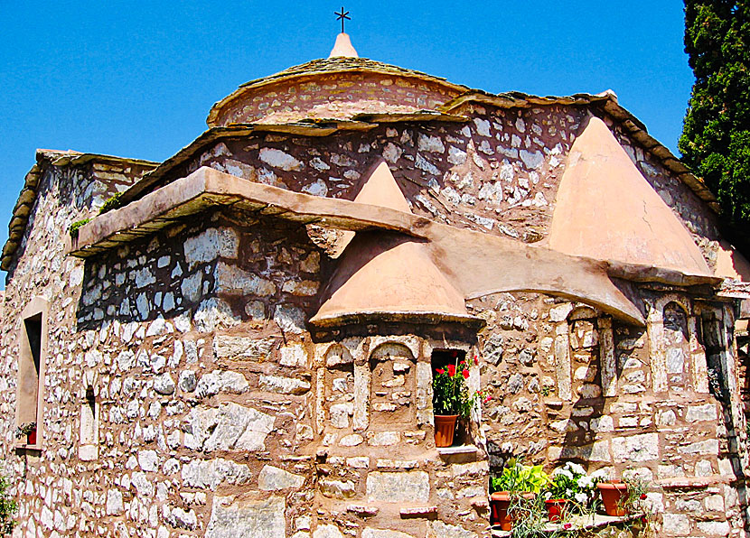  Kyrkan i Agia Varvara Monastery.