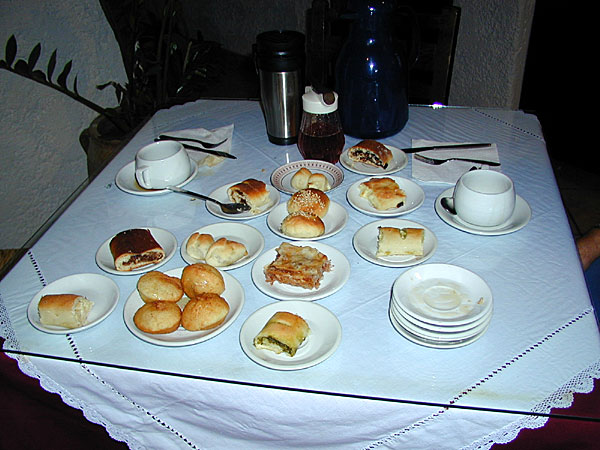 Frukosten på Keramos Hotel i Zaros. Kreta.