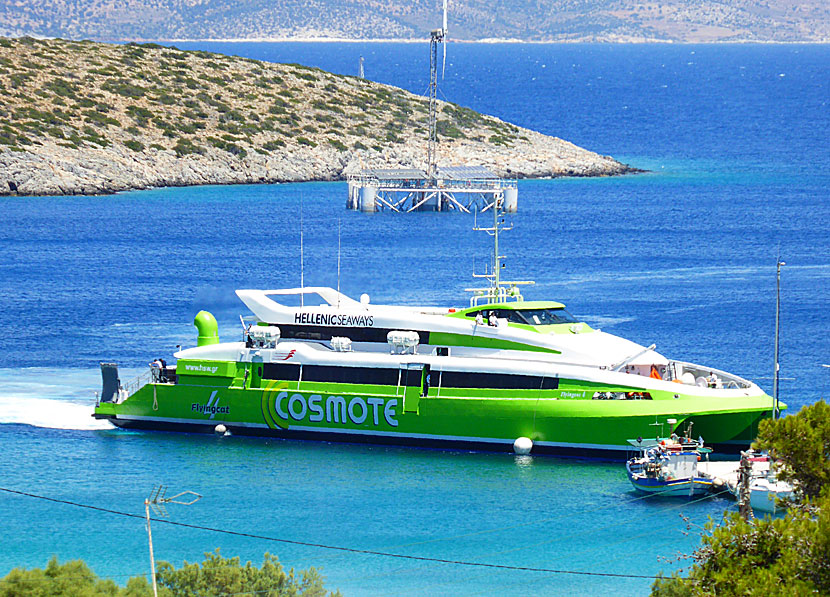 Greek ferries, boats and catamarans. Flying Cat 4. Iraklia. Port.