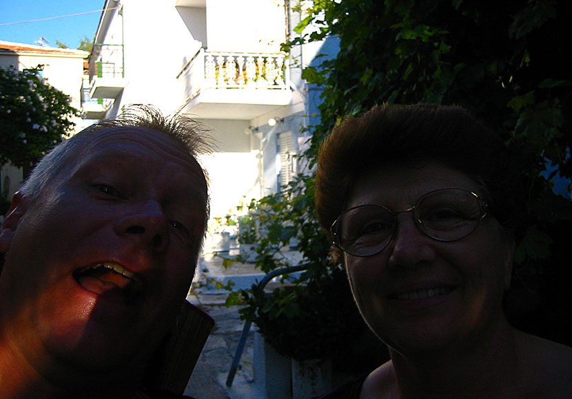 Eva och Kalimera Janne på Pension Sunshine i Pythagorion på Samos. 