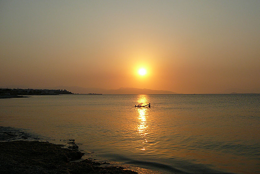Solnedgången i Skala på Agistri.
