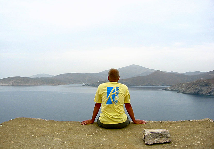 I Ancient Arkesini på Amorgos kan man bli sittandes länge och filosofera över livet och svunna tider.