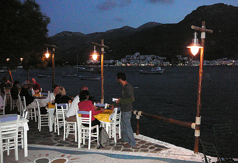 Taverna Vesintzos i Katapola på Amorgos i Grekland.