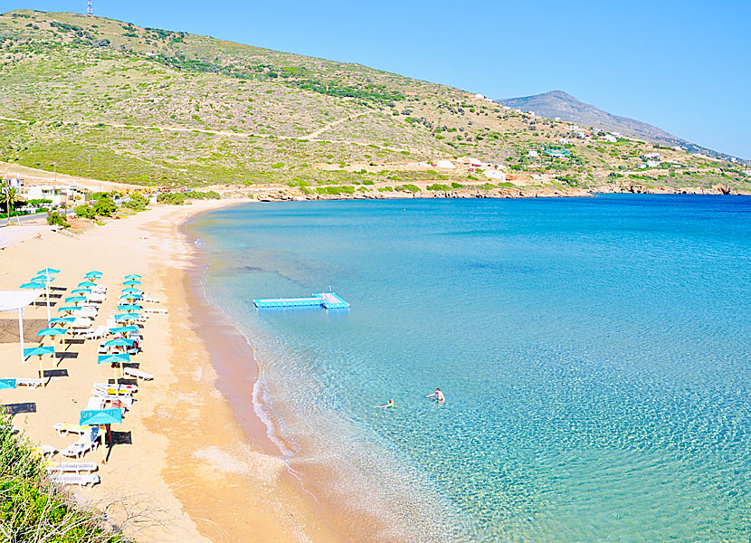 Andros bästa stränder. Kypri beach.  Batsi.