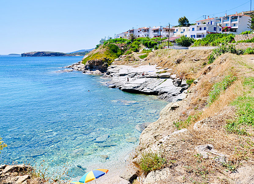 Andros bästa stränder.  Stivari beach.  Batsi.