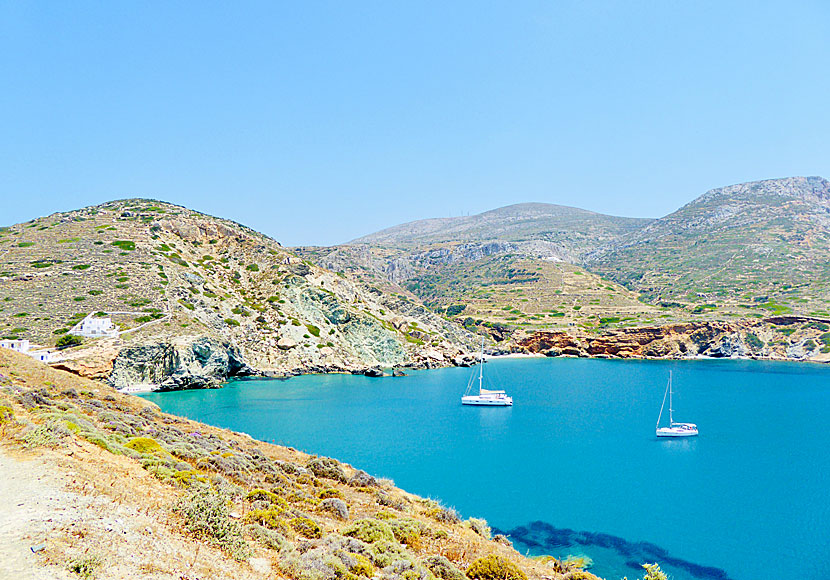 Stigen mellan Angali beach och stränderna Galifos och Agios Nikolaos på Folegandros.