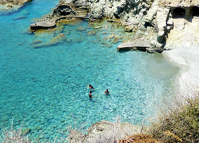 Folegandros bästa stränder. Galifos beach.