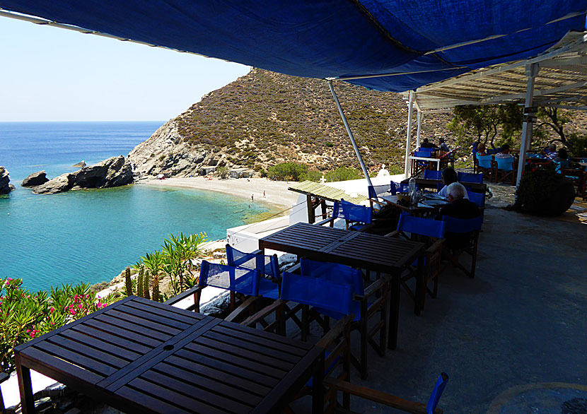 Taverna Papalagi. Agios Nikolaos beach. Folegandros.