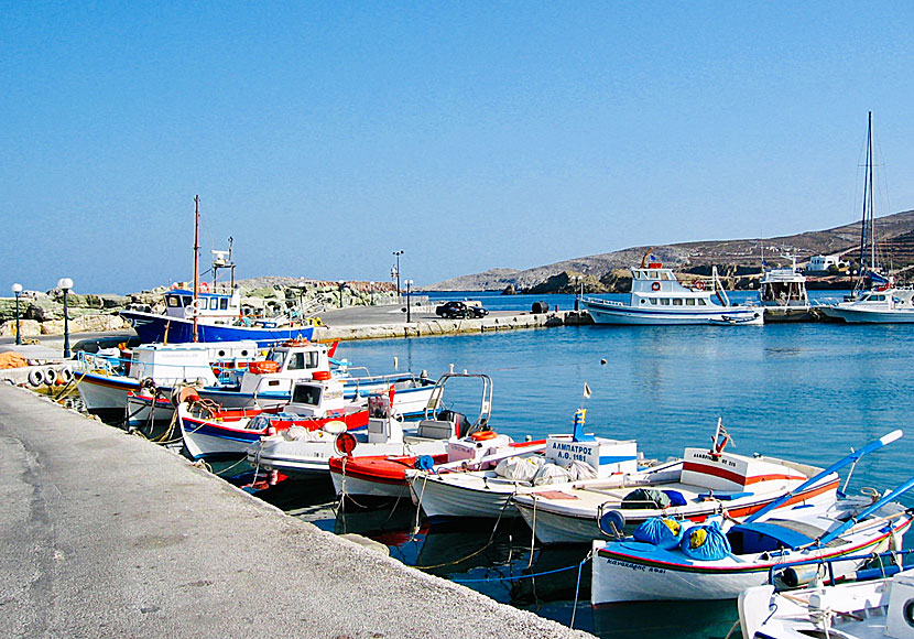 Hamnen i Karavostasi på Folegandros.