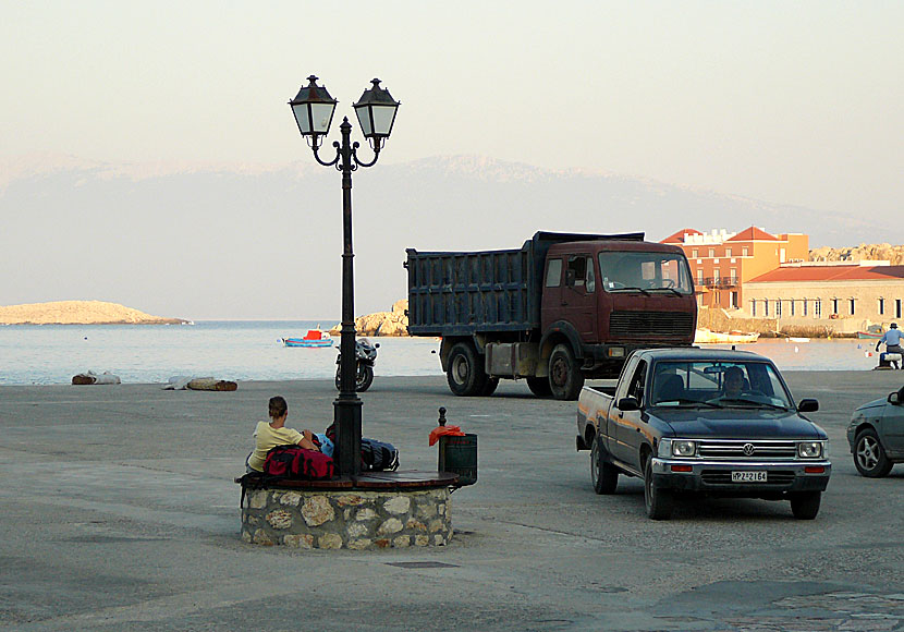 Hamnen på Chalki i Grekland.