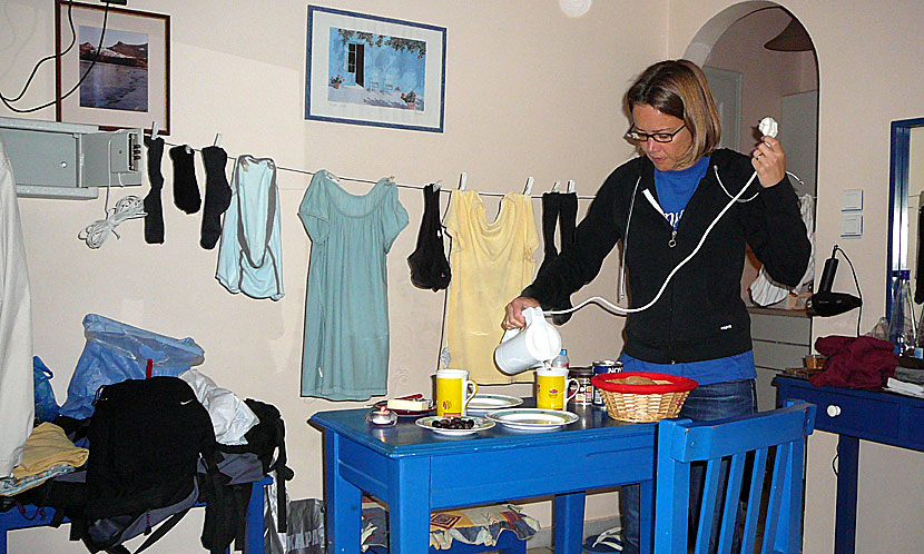 Frukost med tvätt på Pension Sofi i Naxos stad.