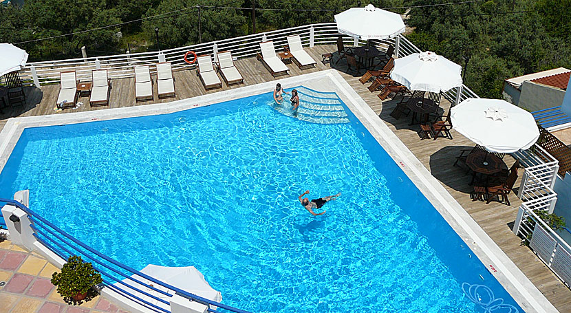 Hotell med pool på Lefkas.