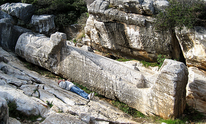 Den stora kourosen i Apollonas på Naxos är verkligen imponerande