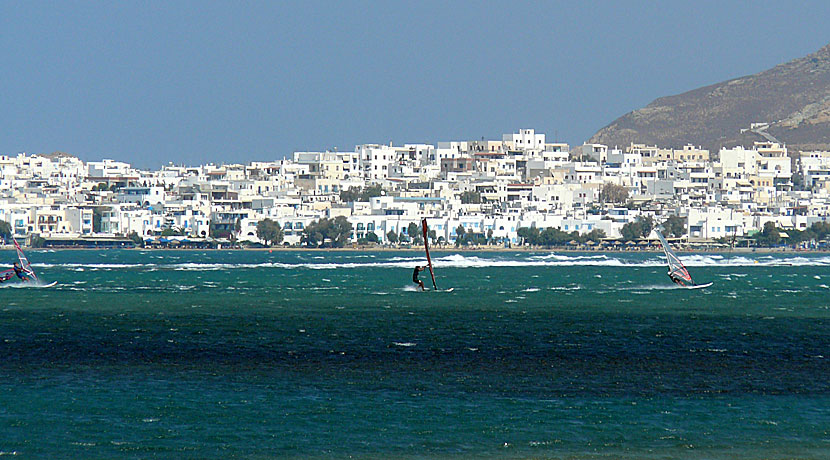 Vind- och kitesurfa på Naxos..