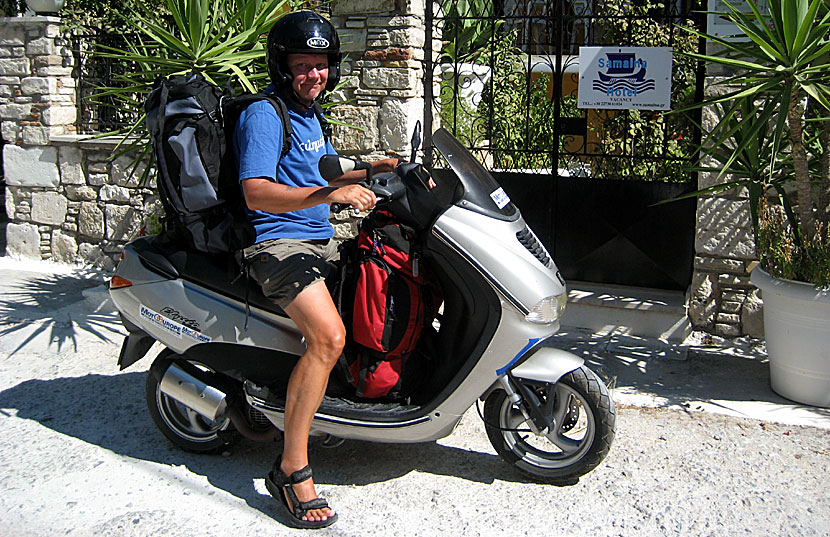 Hyra moped på Samos.