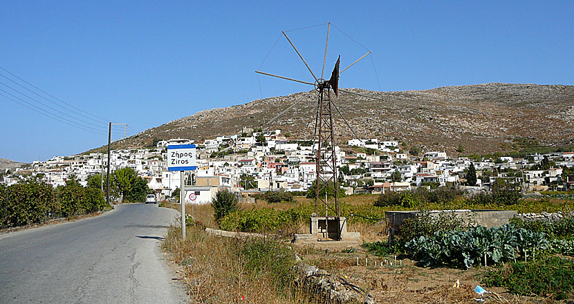 Byn Ziros på Zirosplatån. Kreta.