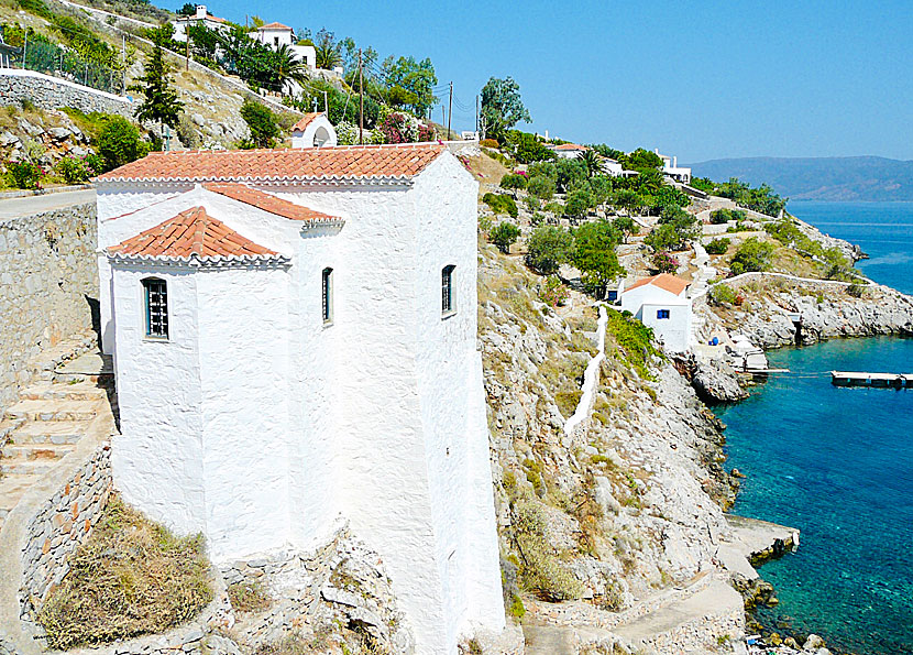 Mandraki church på Hydra i Grekland.