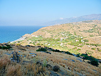 Byn Kambos på Ikaria.