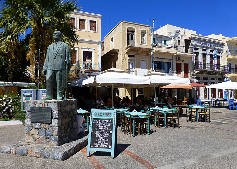 Ouzeria Kafenés i Pothia på Kalymnos.