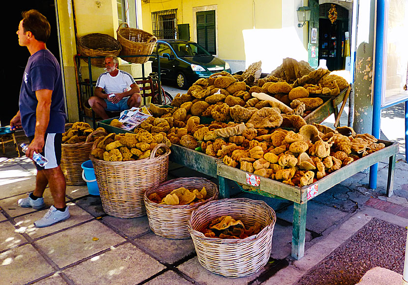 Tvättsvampar till salu i Pothia på Kalymnos.
