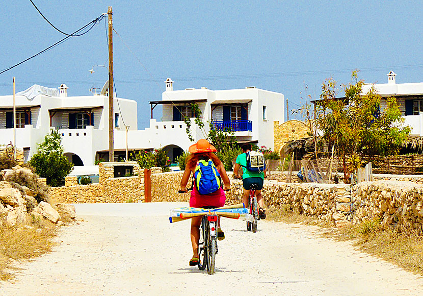 Cykla på Koufonissi i Grekland.