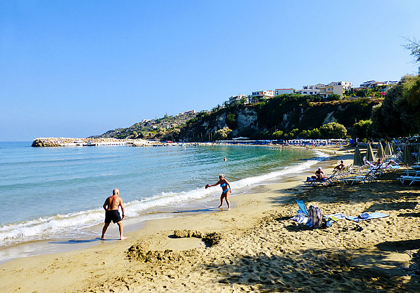 Almyrida beach och Plaka på Kreta.