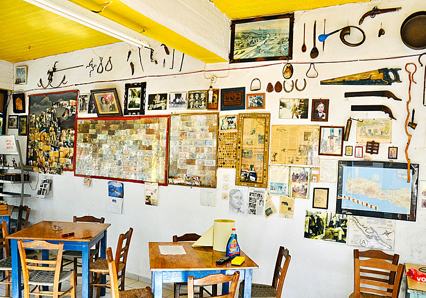 Hotell, pensionat, rum och museum i byn Azogires på Kreta.