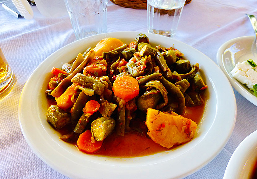 På Kreta kan man frossa i mycket god hemlagad grekisk mat. Bland annat den godaste Fasolakia i hela Grekland.