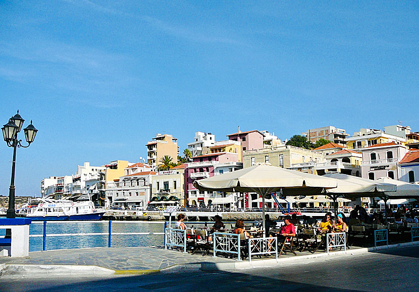 Tavernor och restauranger i Agios Nikolaos på Kreta.