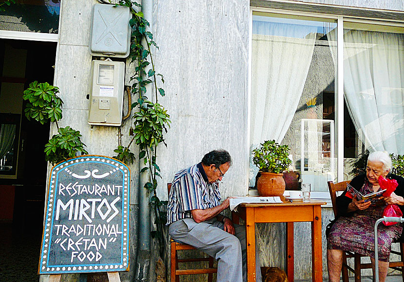 Restaurant Mirtos serverar mycket god kretensk mat och får inte missas.