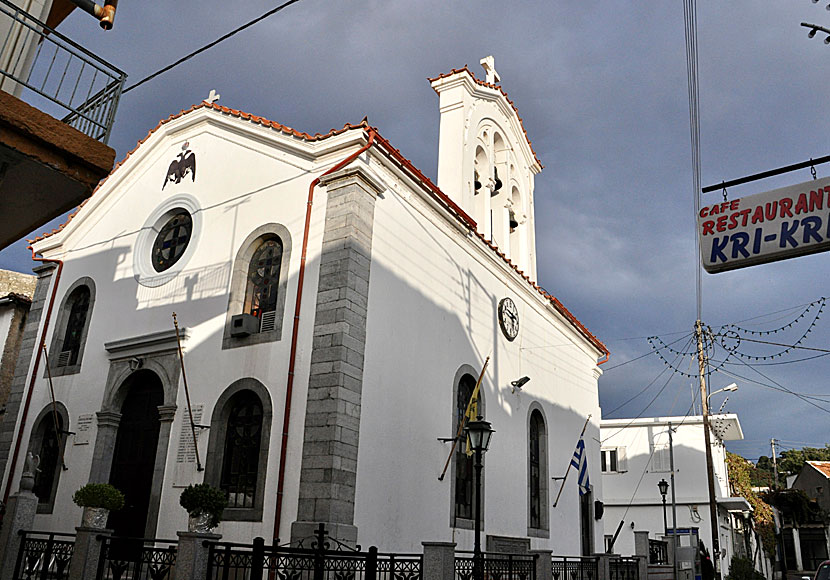 Kyrkan i Tzermiado på Kreta.