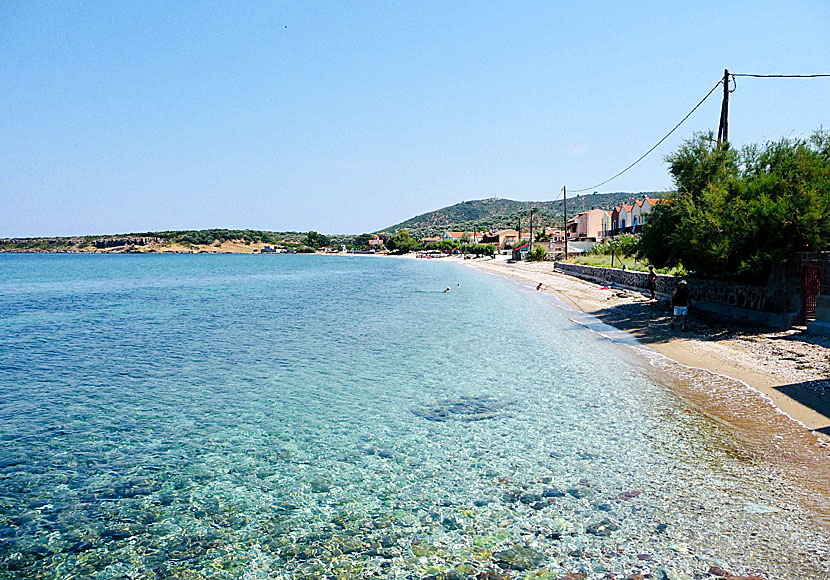 Skala Mistegna (Mistegnon) beach ligger norr om Mytilini på Lesbos.