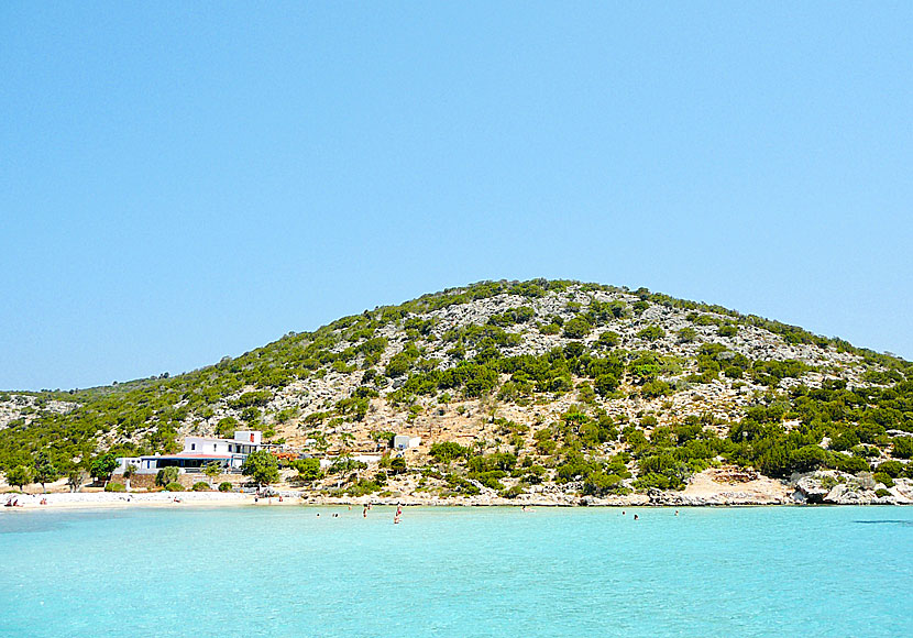 De bästa stränderna på Lipsi i Grekland. Platys Gialos beach.