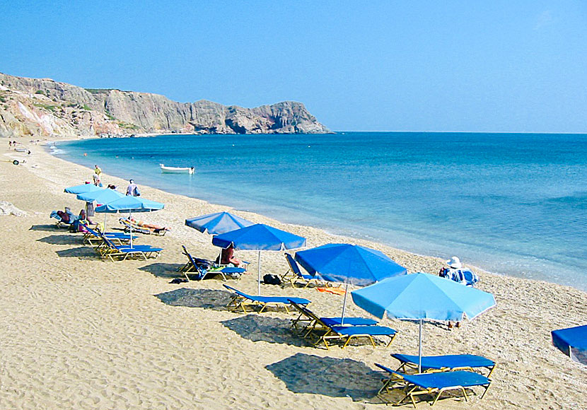 Paleochori beach och heta källor på Milos i Kykladerna.