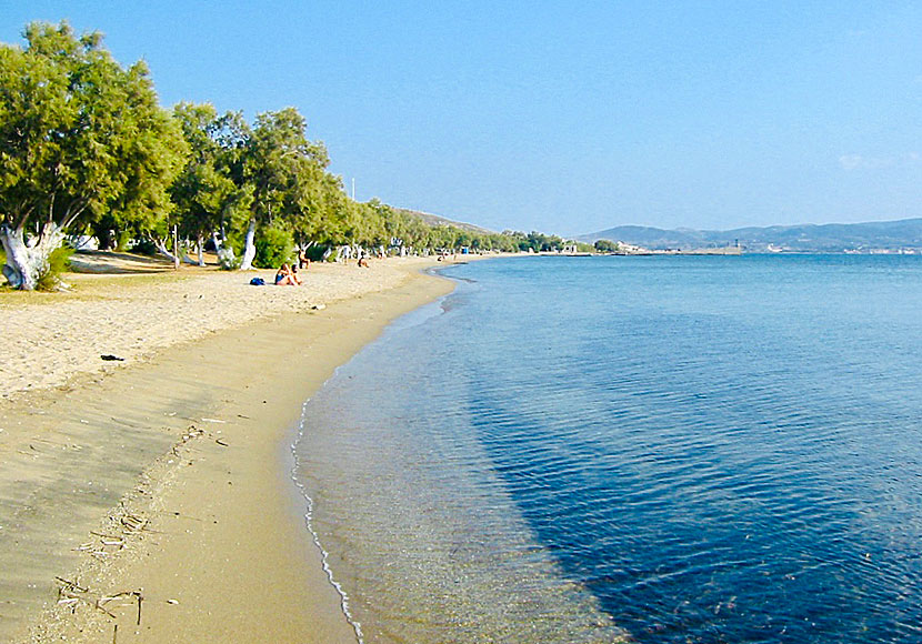 Papikinou beach nära Adamas på Milos.