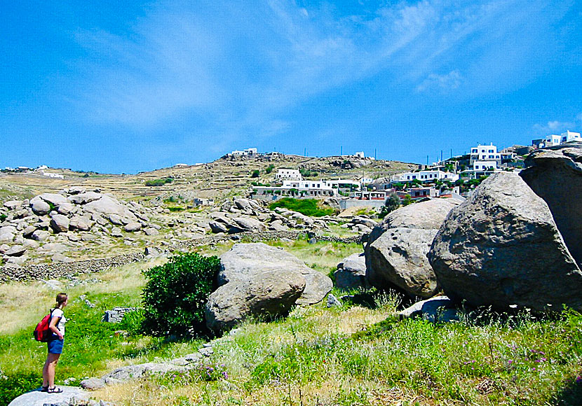 Stenar vid Agios Georgios Spiliotis på Mykonos.