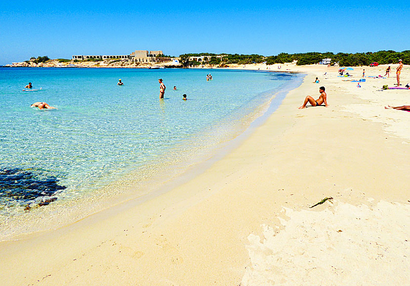 Den barnvänliga stranden Psili Ammos beach i Aliko på sydvästra Naxos. 