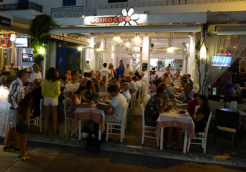 Restaurant Scirocco nära Agios Georgios beach är en av de bästa restaurangerna i Naxos stad.