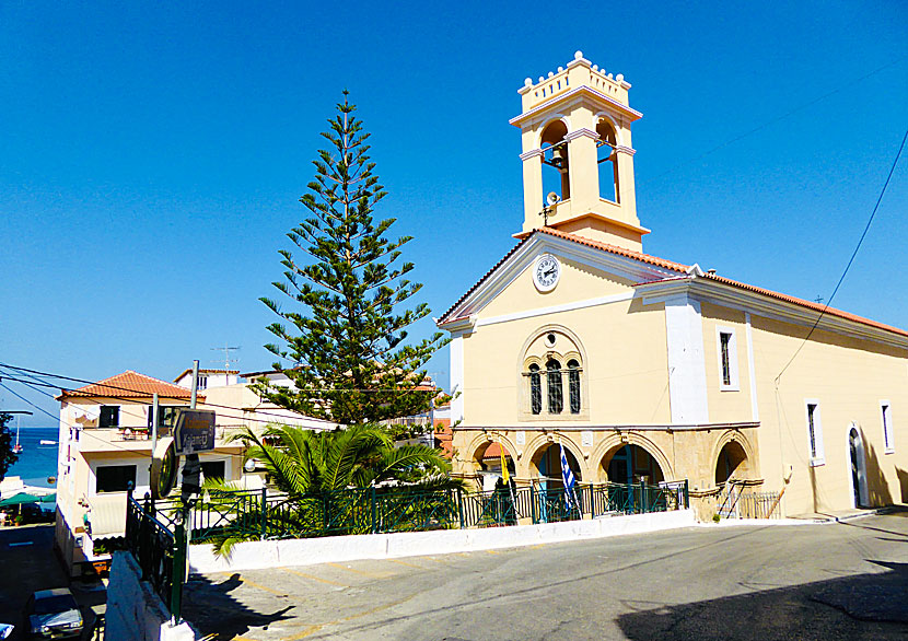 Agios Dimitriou church är en av kyrkorna i Koroni.
