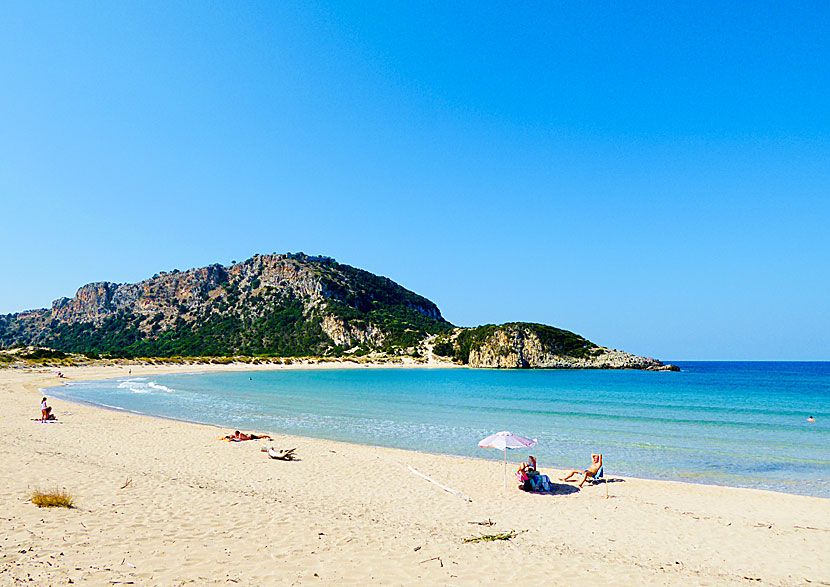 Voidokilia beach och Paleokastro. 