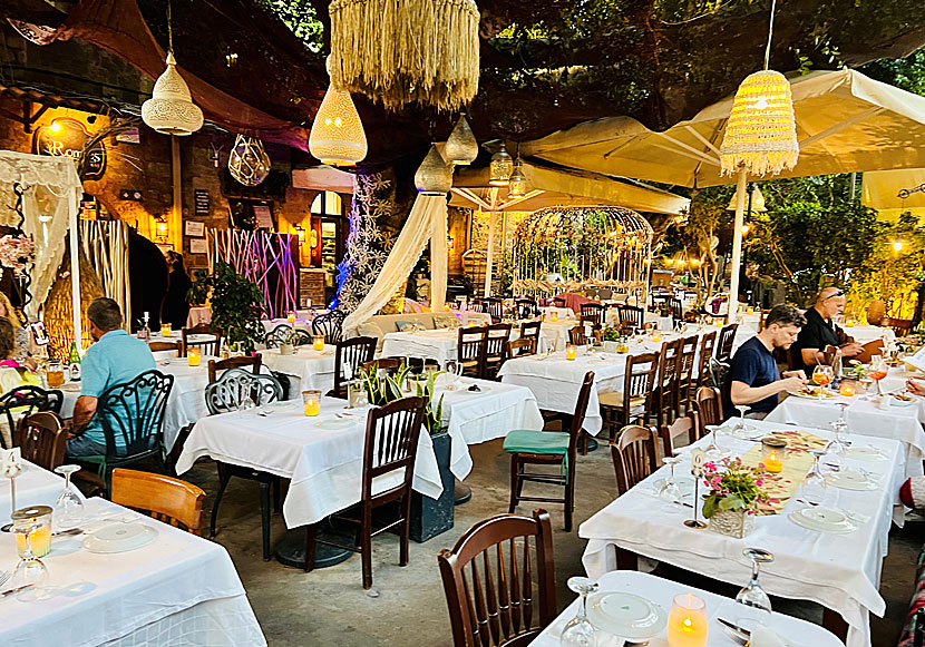 Romios Restaurant är en av de bästa restaurangerna i Rhodos gamla stad.