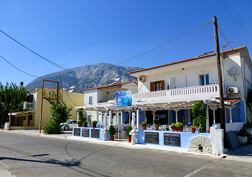 Gregorys Taverna är en av många restauranger i Votsalakia.