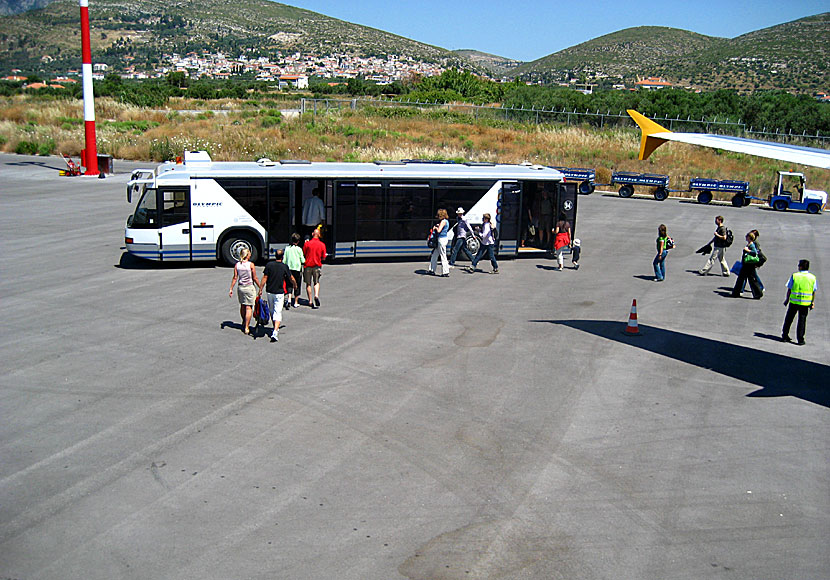 Samos flygplats nära Chora och Pythagorion.