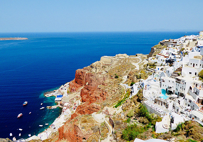Oia, eller Ia som byn uttalas på grekiska. Santorini.