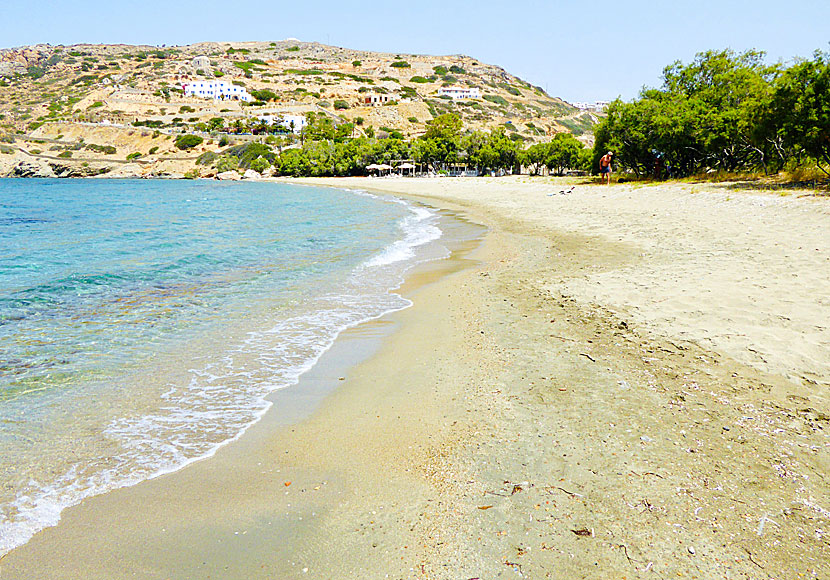 Tsigouri är den populäraste och bästa stranden nära Chora på Schinoussa i Kykladerna.