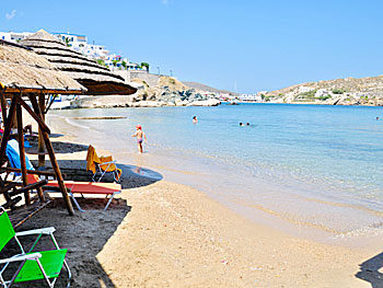 Achladi beach på Syros.