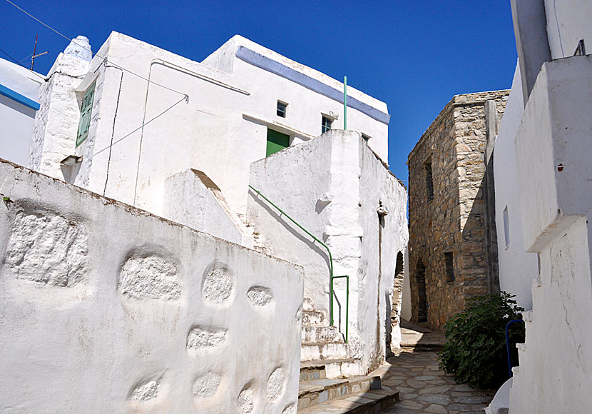 Husen i byarna på Tinos är byggda i kykladisk stil och arkitektur. 